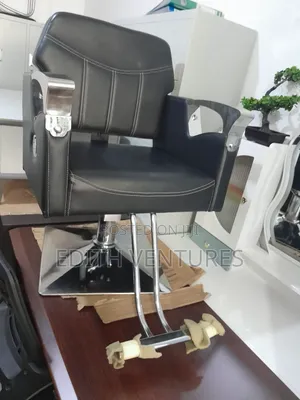 Base Salon Chair