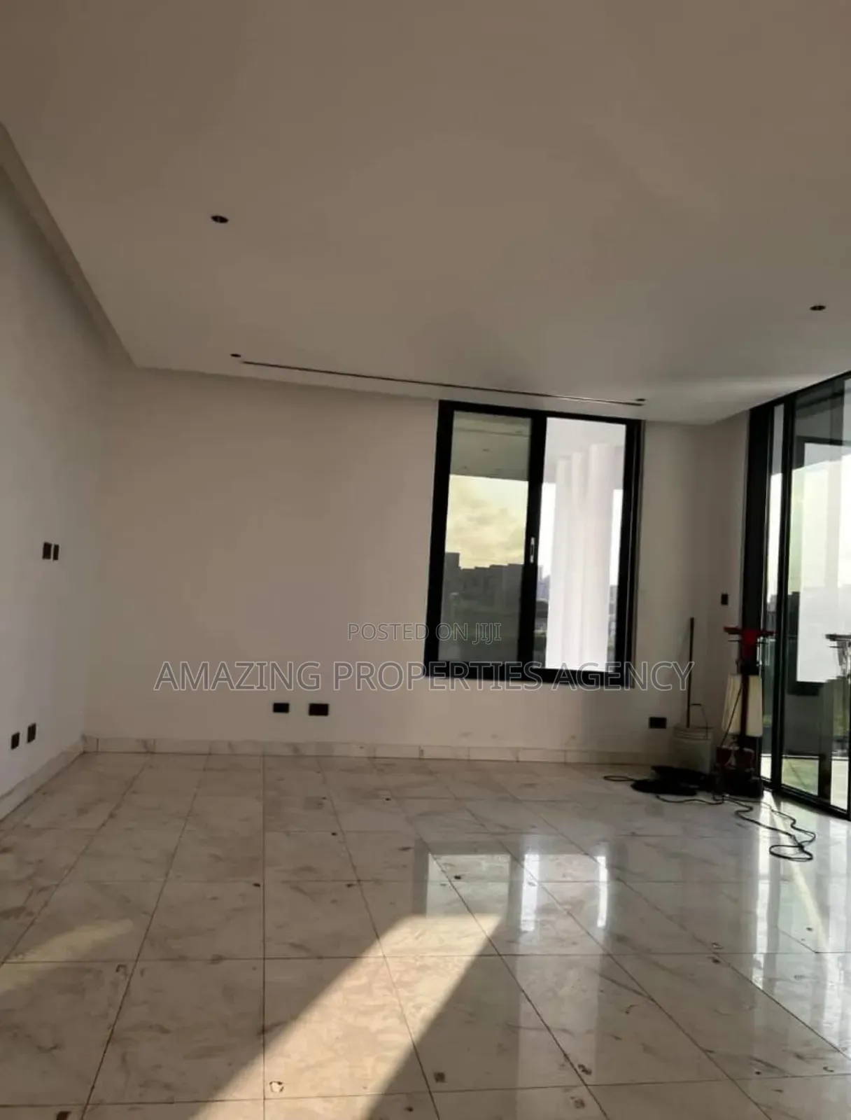 Furnished 5bdrm Mansion in Airport Residential Area for sale