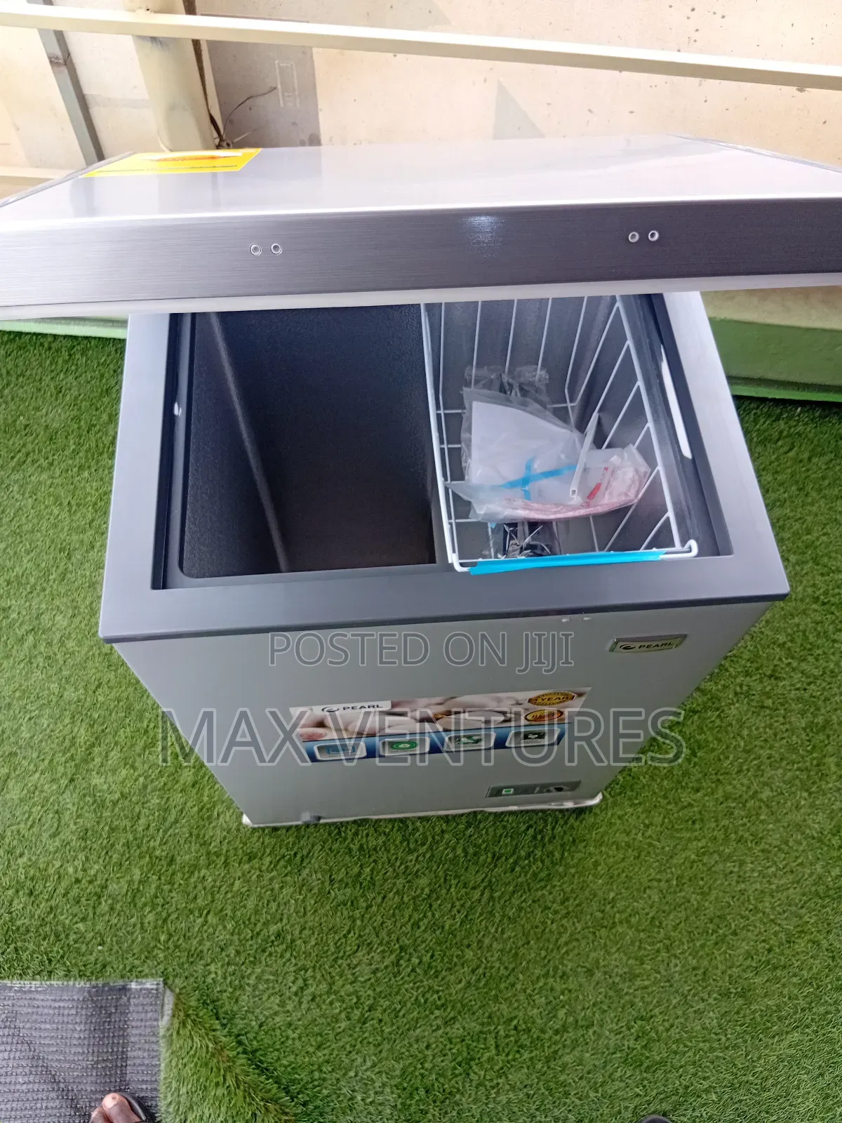 High Yield Pearl Chest Freezer PCF-1360-1a System Set