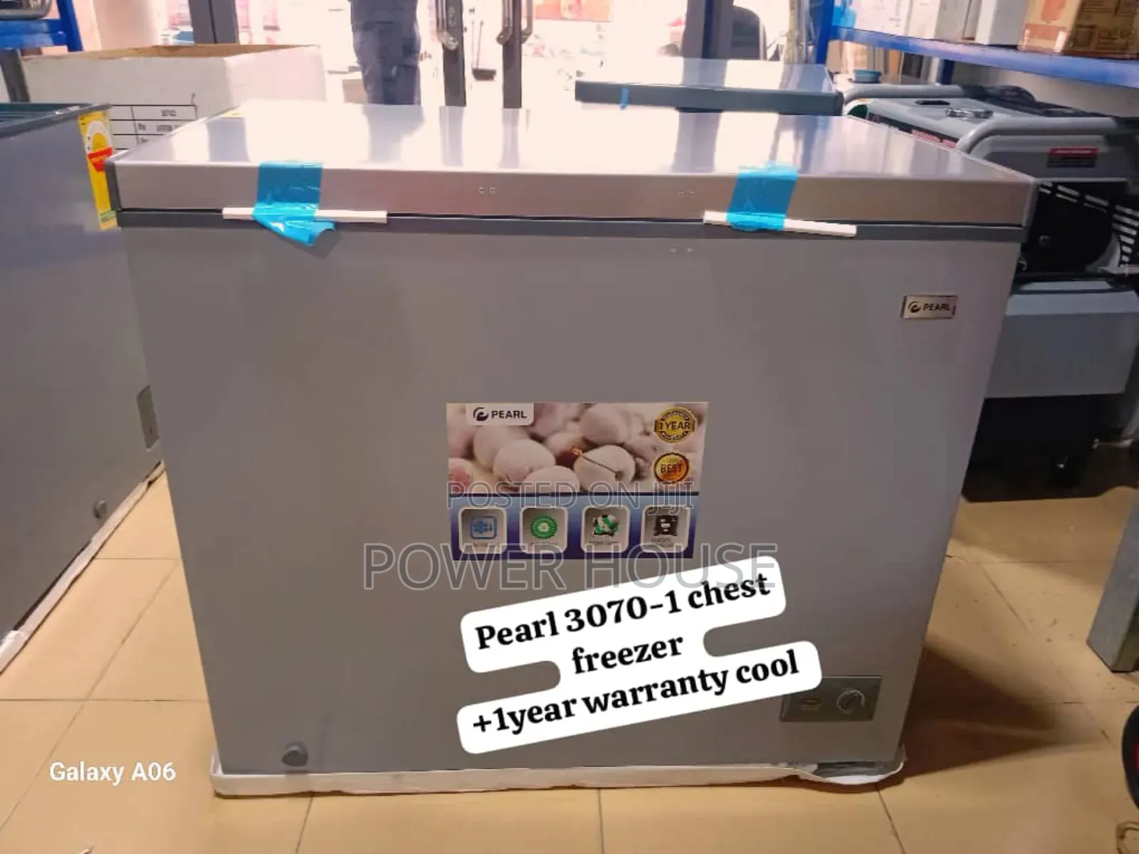 Deep Storage Pearl 3070-1a Chest Freezer Cool
