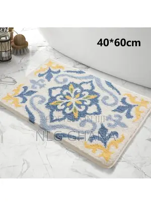 15.7x23.6 Inch Modern Bathroom Floor Mat.