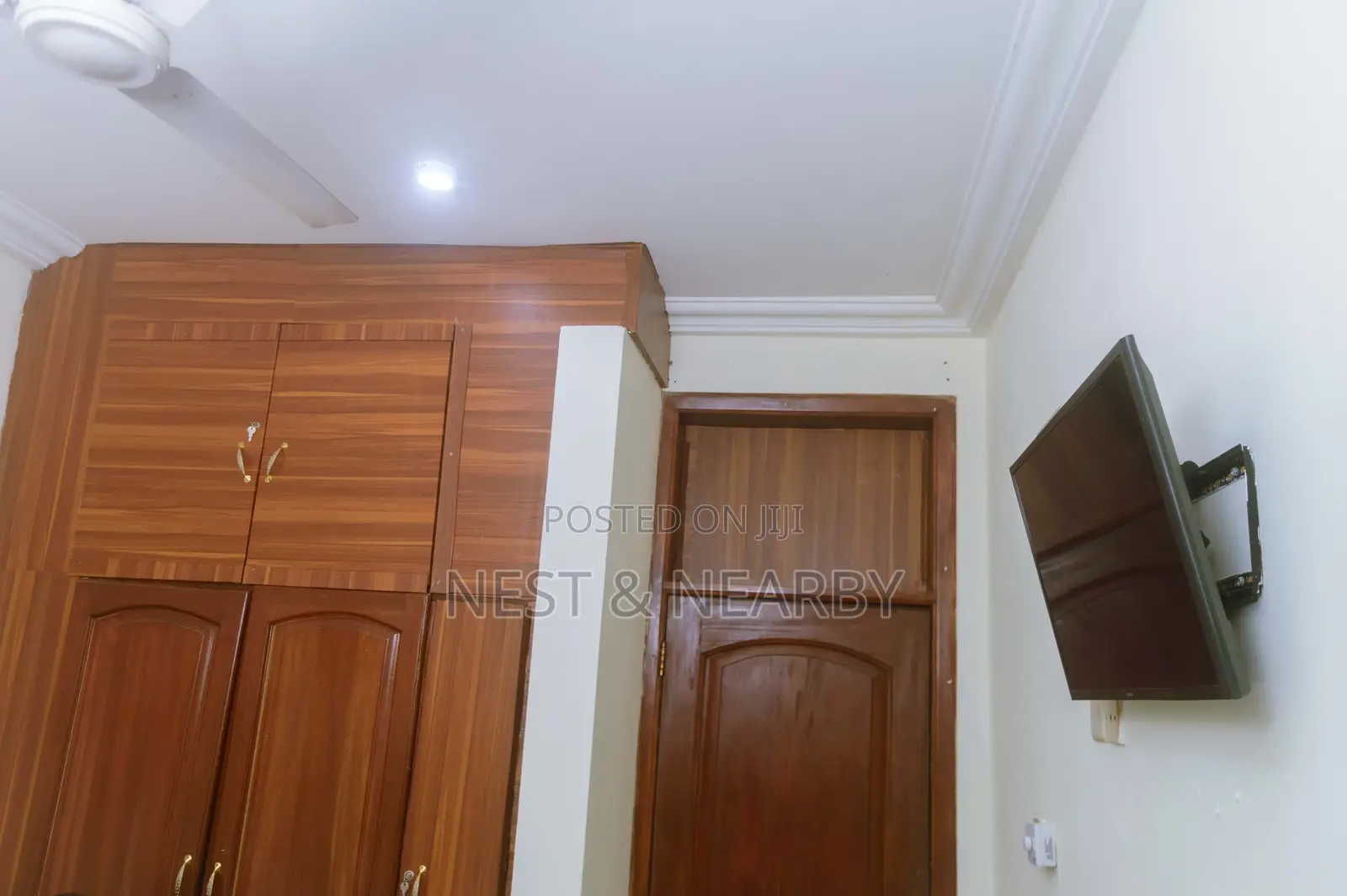 Serviced Modern Studio Apartment | Prime Location |