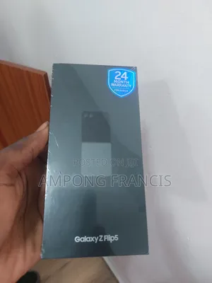 New Samsung Galaxy Z Flip 5 256 GB Black