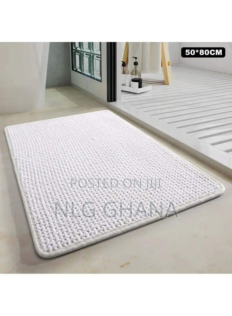 Chenille Bath Mat Water Absorbent Non Slip. Tvx28395