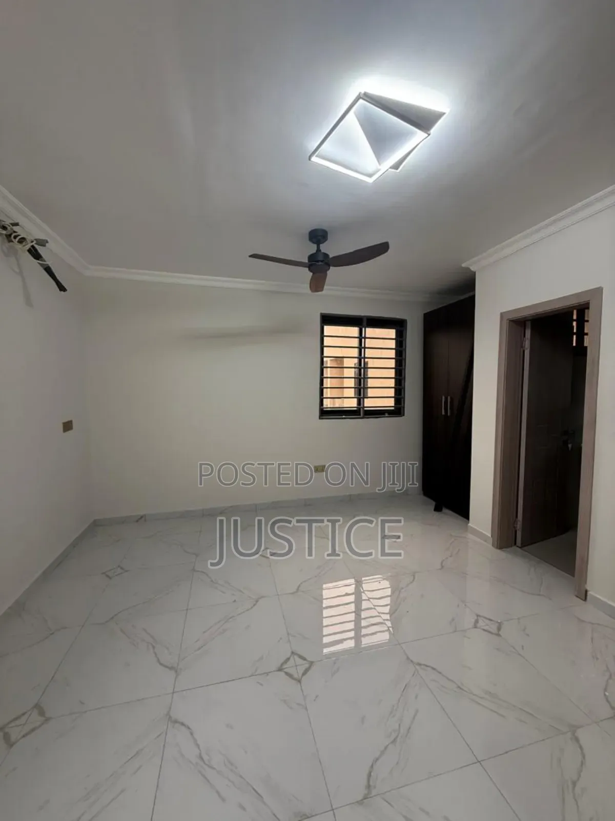 4bdrm House in Dzorwulu for sale