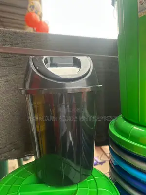 50l Black Swing Lid Dustbin