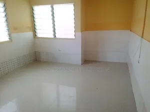 2bdrm Apartment in Isaac Addae, Takoradi for rent