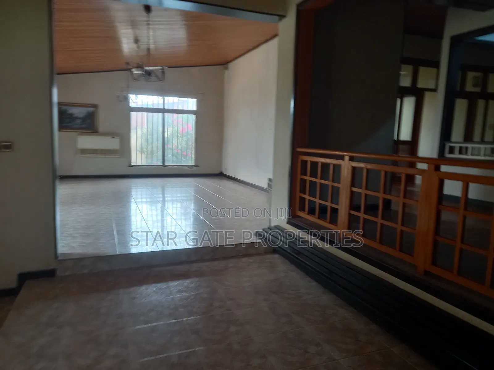 6bdrm House in Atasomaso, Kumasi Metropolitan for sale