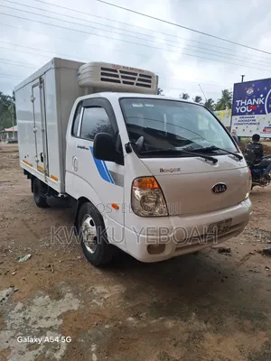 Freezer Kia Bongo 3 2005 White