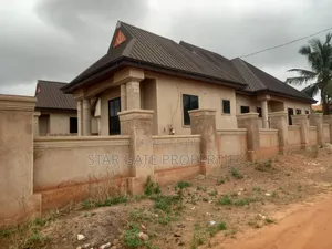 4bdrm House in Santasi Nkoransa., Kumasi Metropolitan for sale