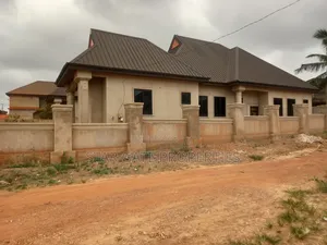 4bdrm House in Santasi Nkoransa., Kumasi Metropolitan for sale