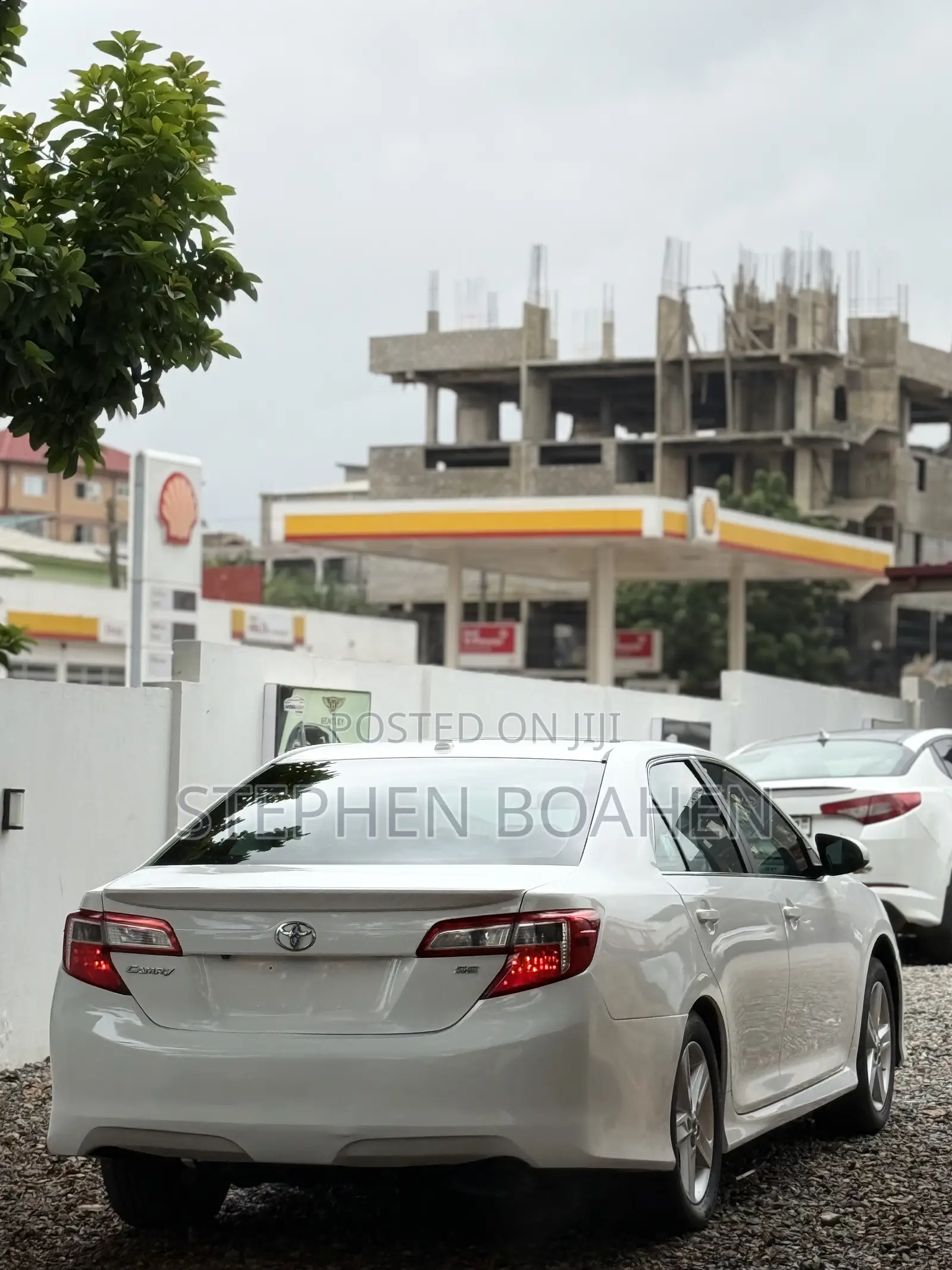 Toyota Camry SE 4dr Sedan (2.5L 4cyl 6A) 2014 White
