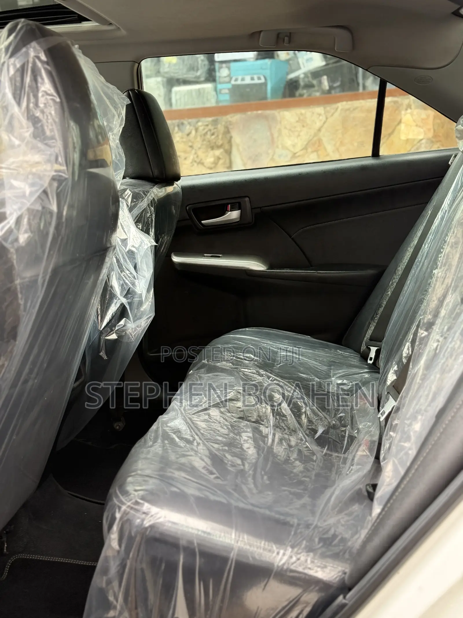 Toyota Camry SE 4dr Sedan (2.5L 4cyl 6A) 2014 White
