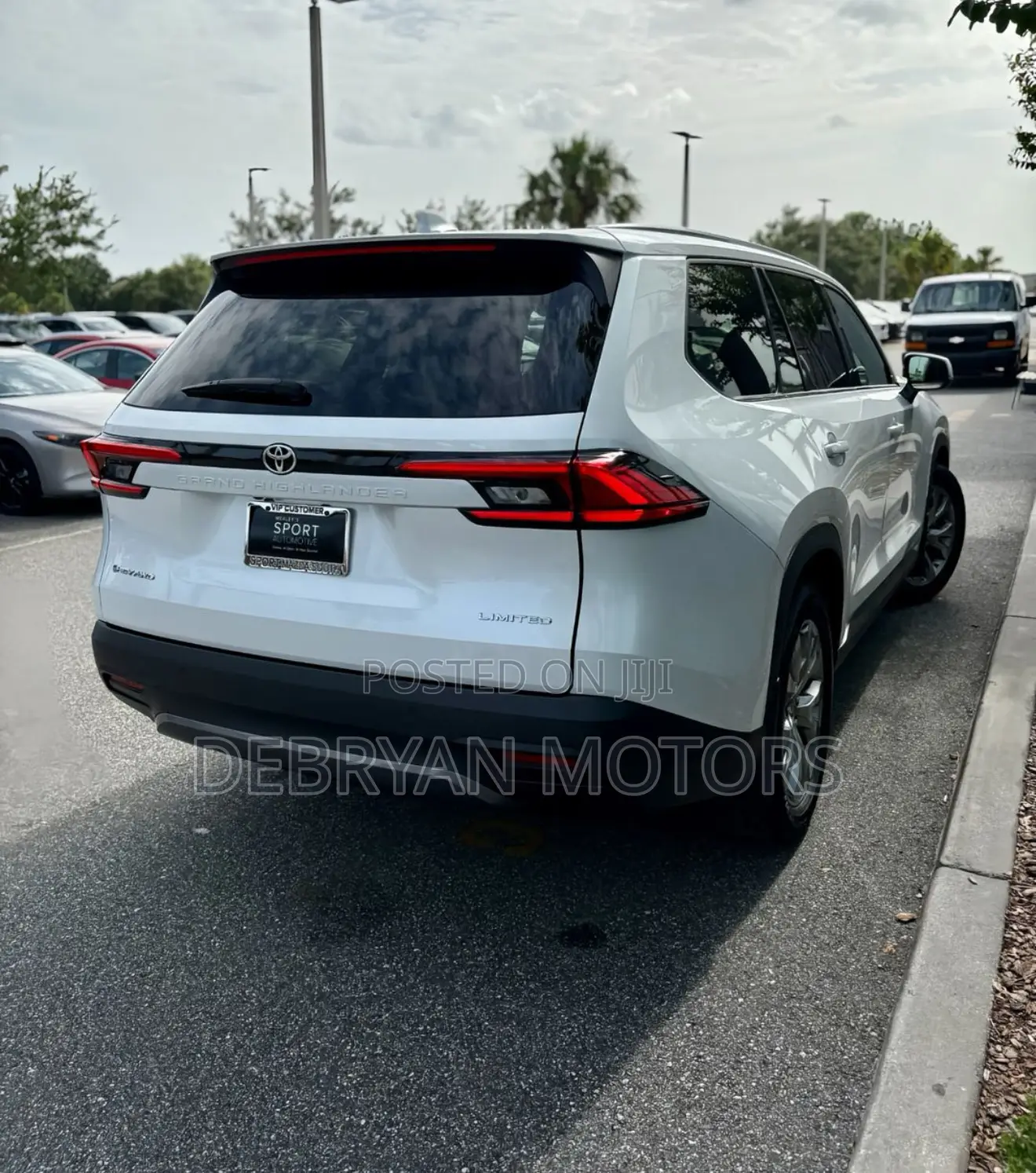 Toyota Grand Highlander Limited AWD 2024 White