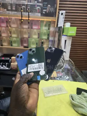New Apple iPhone 13 128 GB