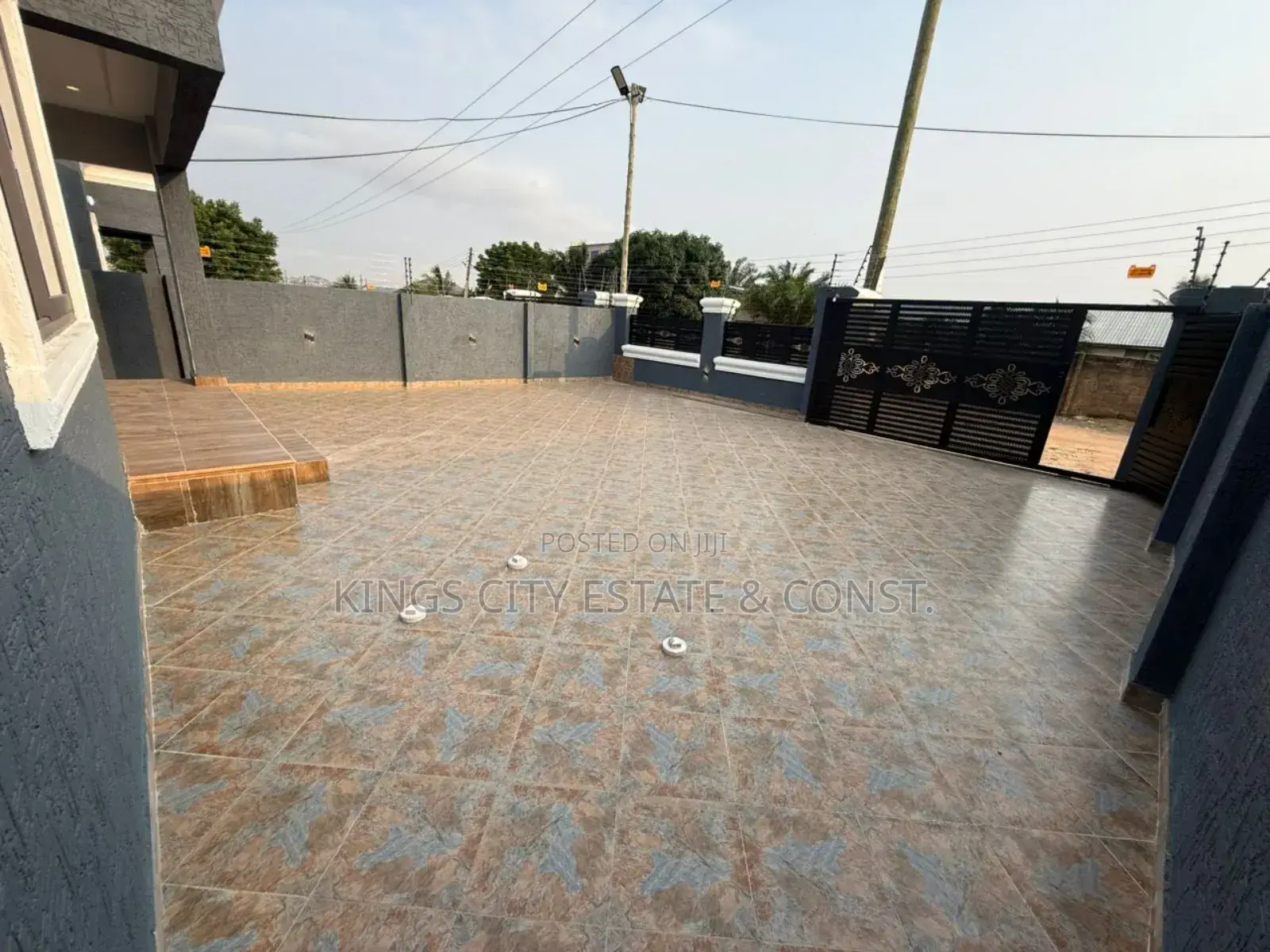3bdrm House in Kings City Estate, Pokuase for sale
