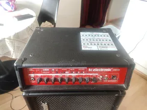 Tc Electronic 500w Bass Amplifier Bh500 Head & Bc212 2×12 Ca