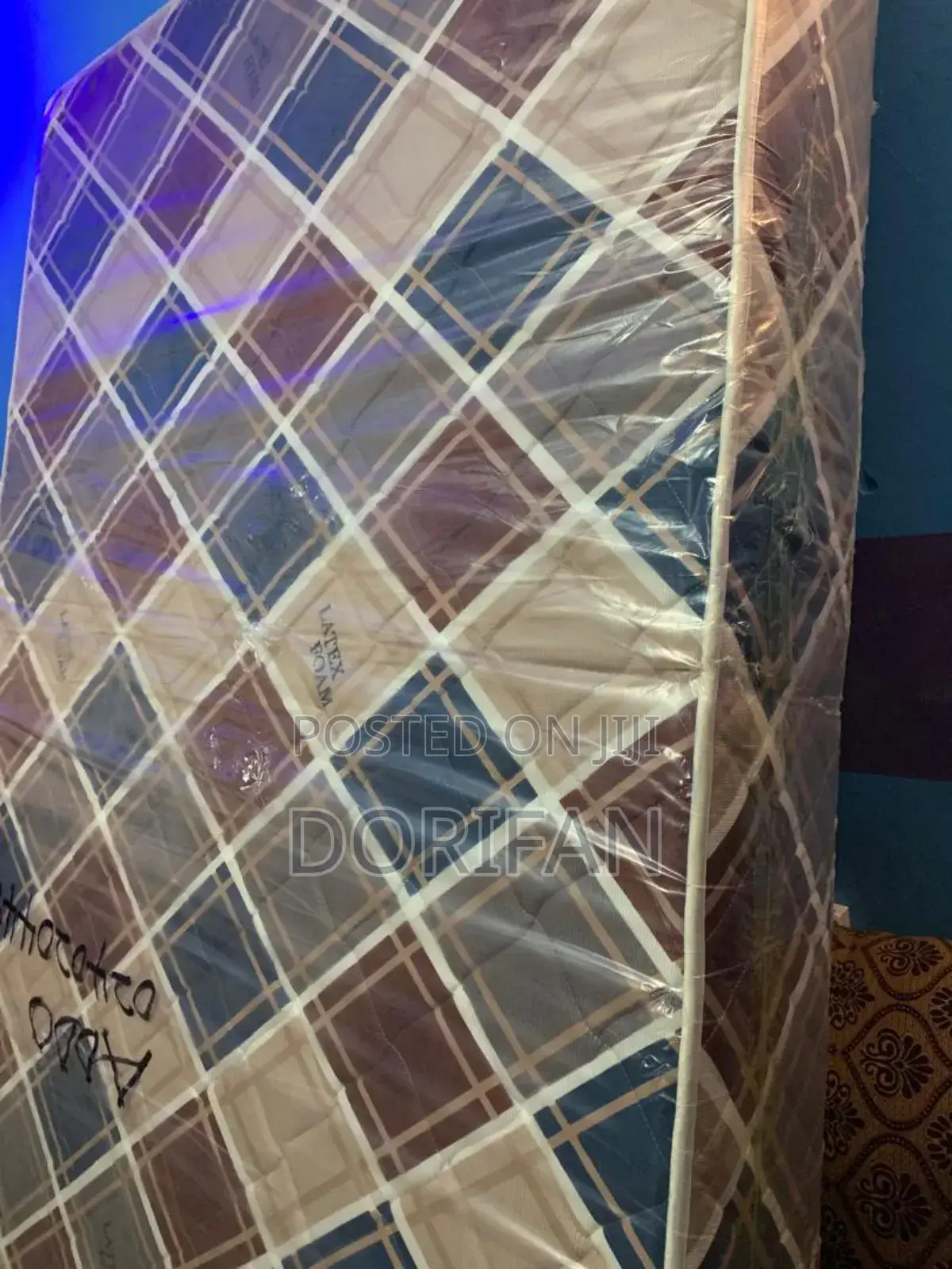 10 Inches Double Latex Foam High Density Mattress