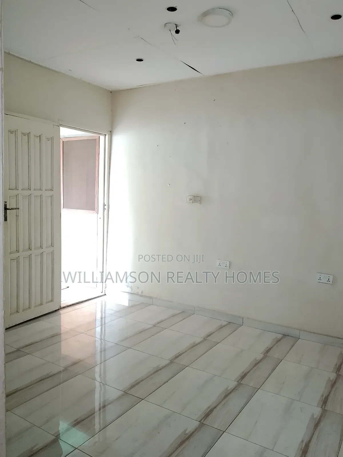 1bdrm Apartment in Community 18 Area, Spintex for rent