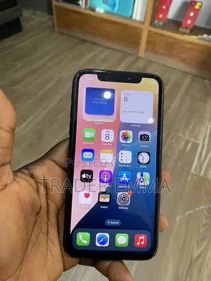 Photo - Apple iPhone XR 64 GB Black