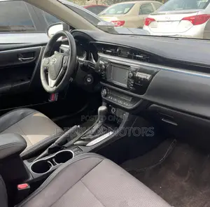 Toyota Corolla S 4dr Sedan (1.8L 4cyl CVT) 2014 White