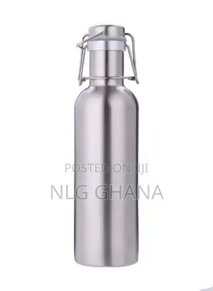 800ml Insulated Stainless Steel Water Bottle. Ghx6233
