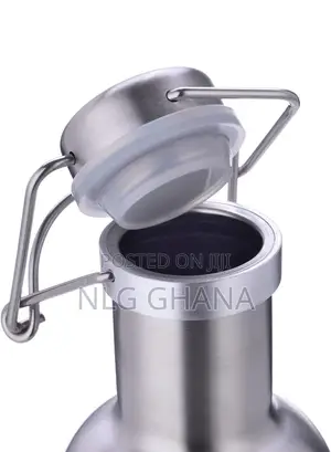 800ml Insulated Stainless Steel Water Bottle. Ghx6233