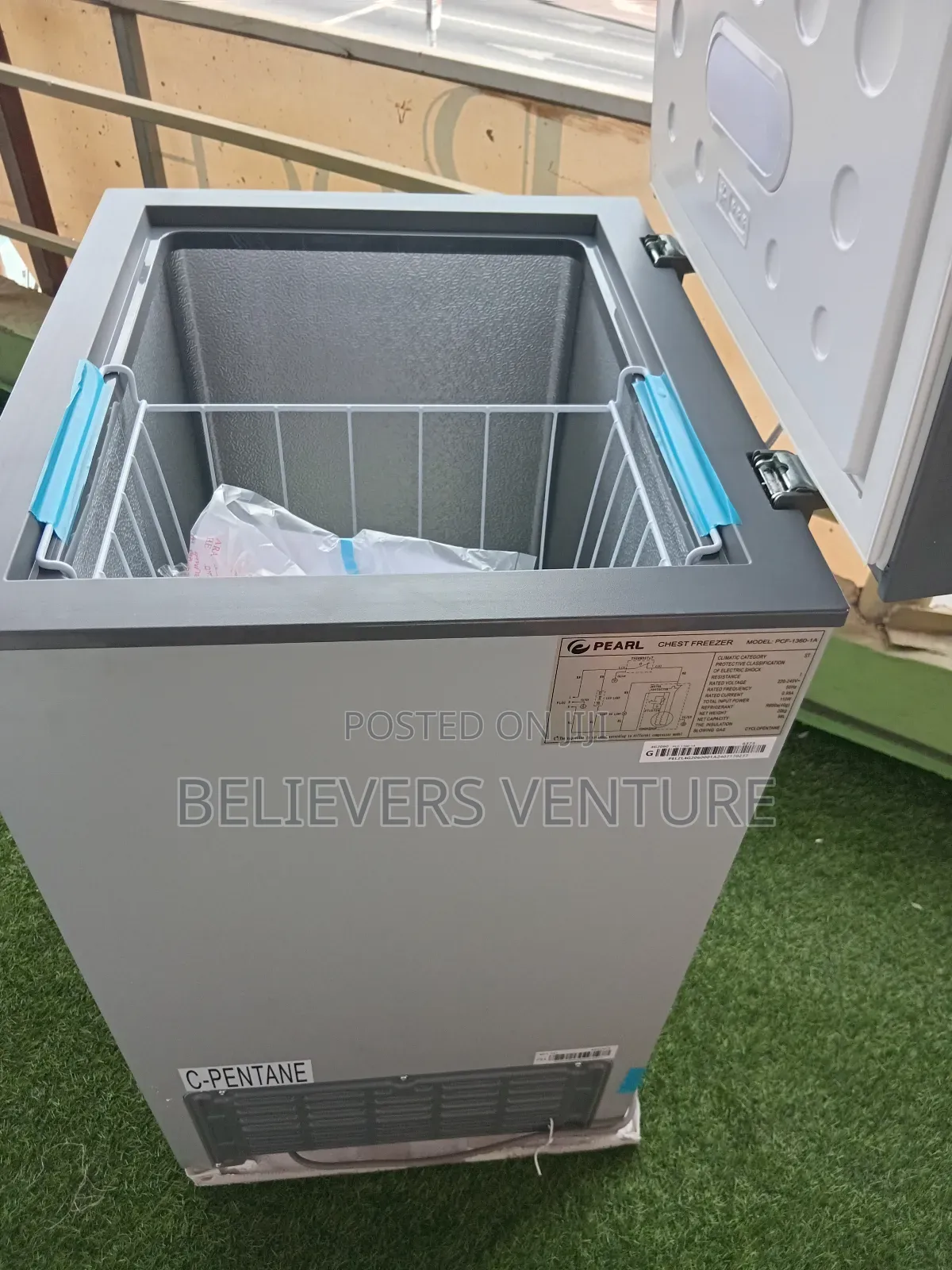Pearl High Performance Fridge Freezer 98l Freezer Pearl