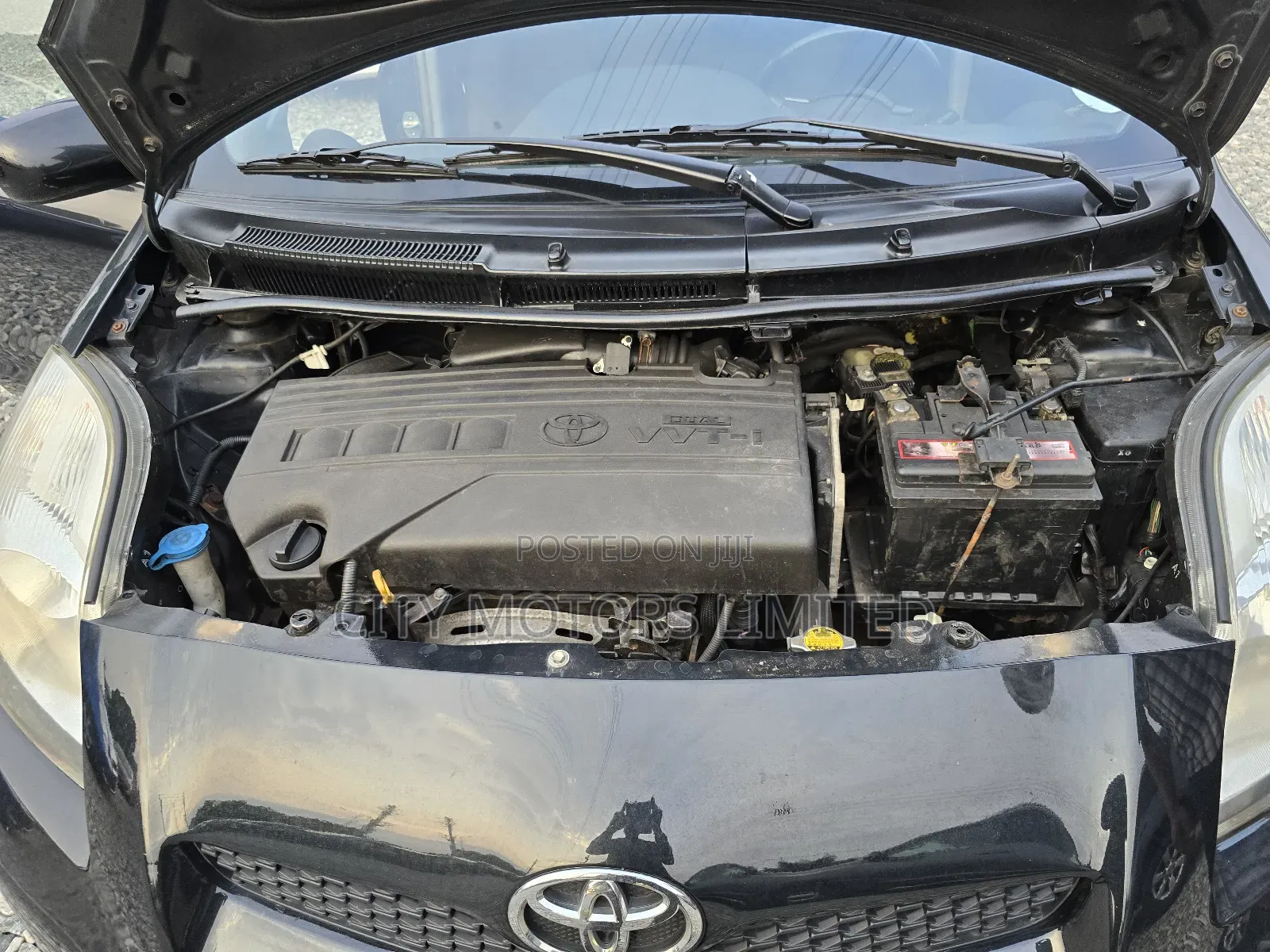 Toyota Yaris LE Hatchback 5dr 2013 Black