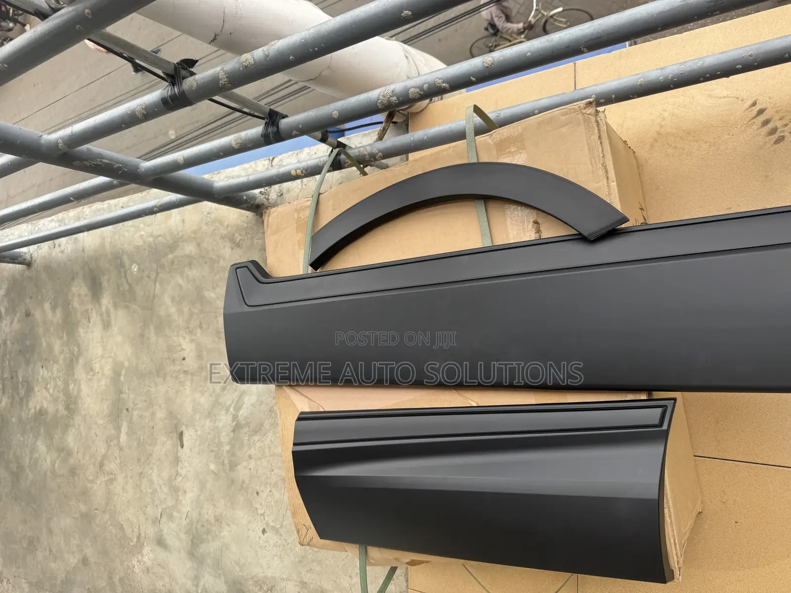 2017-20 Honda Crv  Door Lower Hexterior Molding Panel For