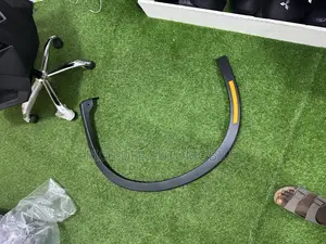 Outlander 2023 Fender Moulding