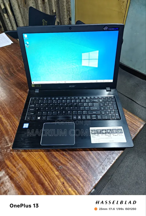 Laptop Acer Aspire E5-576 6GB Intel Core I3 SSD 256GB - Macrium