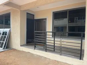 2bdrm Apartment in Borteyman, Baatsona Total for rent