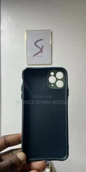 Apple iPhone 11 Pro Max Camo Shark Bear Case