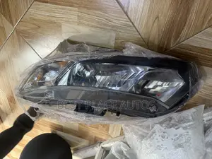 Honda Civic 2013 Headlight