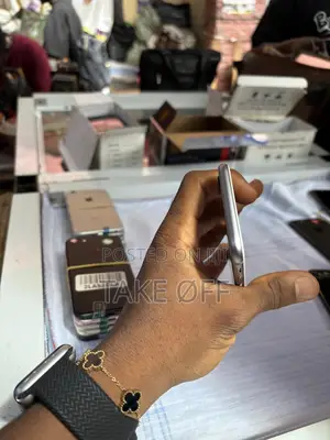 Apple iPhone 6s 128 GB Bronze