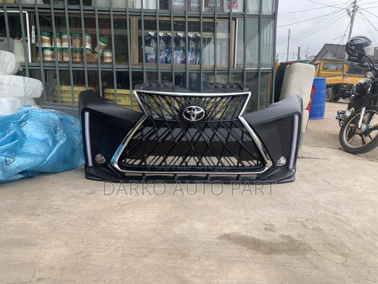 Toyota Rush Spec Bumper Available