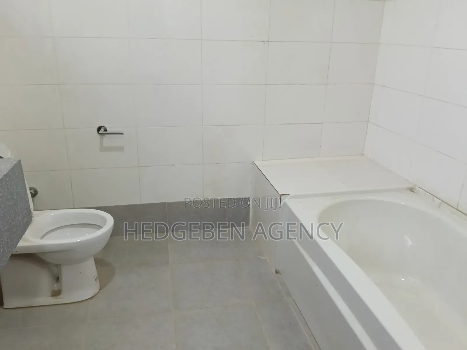 4bdrm House in Adenta for rent