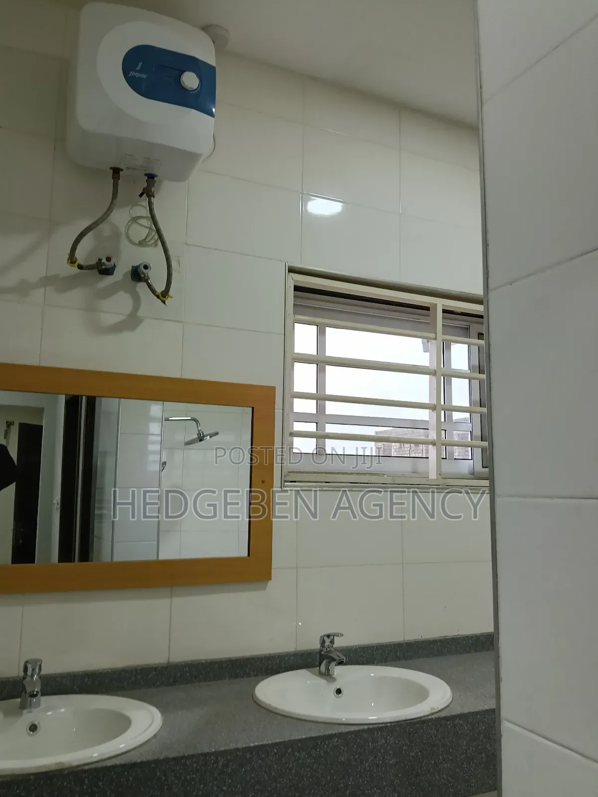 4bdrm House in Adenta for rent
