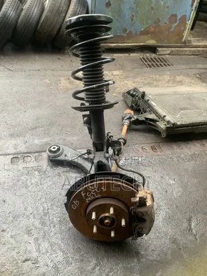 Front Hub and Shock Ford Fucus 2015, 2017, 2018, 2019, 2020