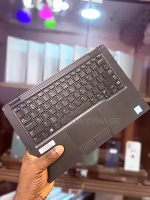 Laptop Dell Latitude 7390 16GB Intel Core i5 SSD 256GB