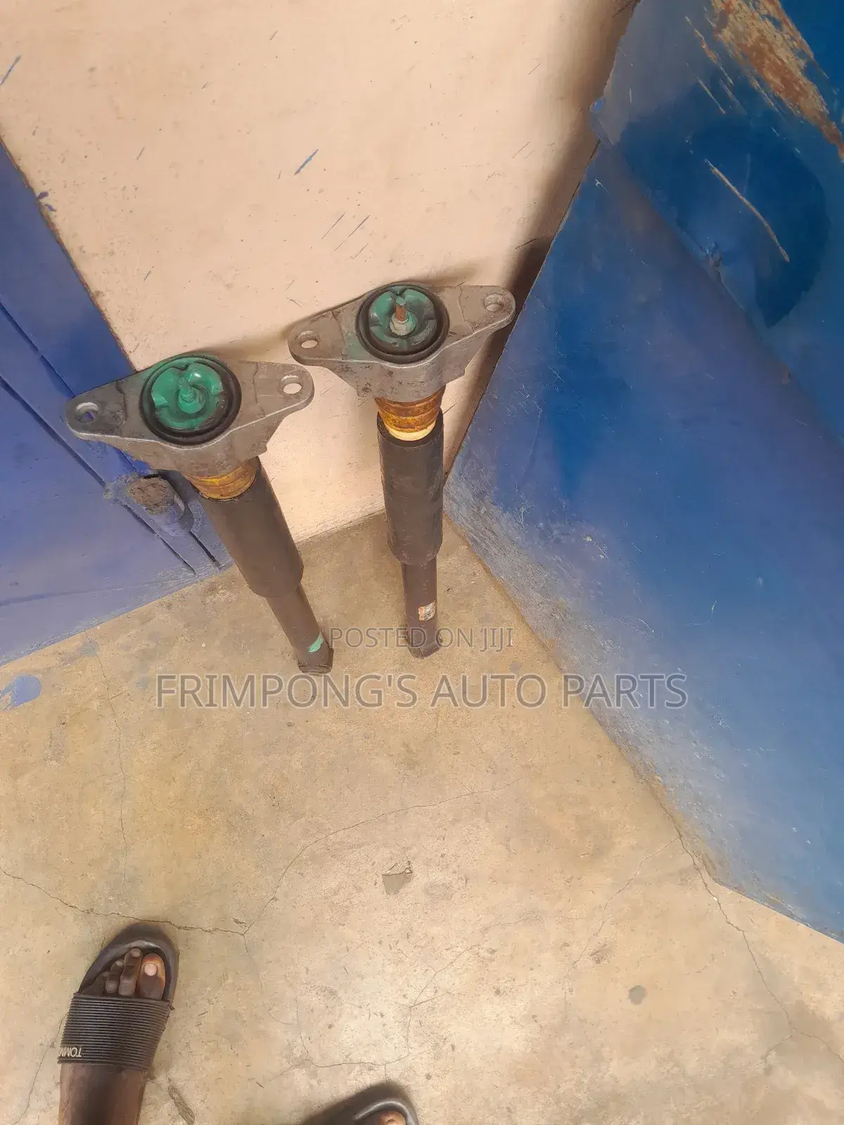 Toyota Yaris / Ia/Madza Cx5 2014  Back Shocks Absorbers Genuine