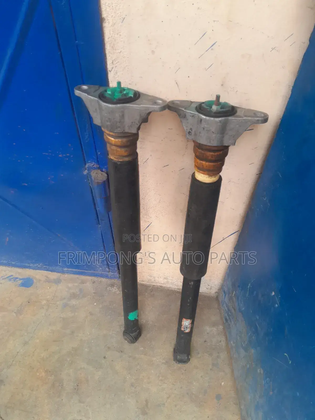 Toyota Yaris / Ia/Madza Cx5 2014  Back Shocks Absorbers Genuine