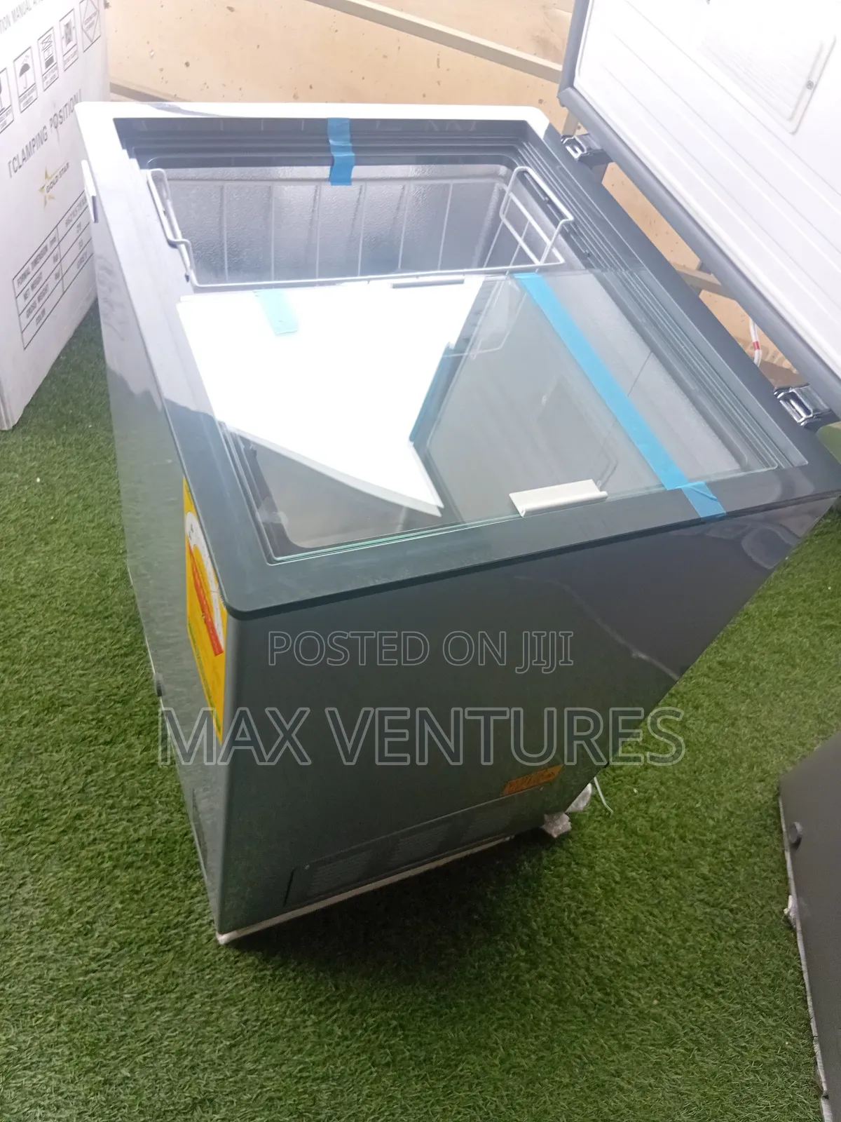 Essential Gold Star Chest Freezer 141l Energy System Set