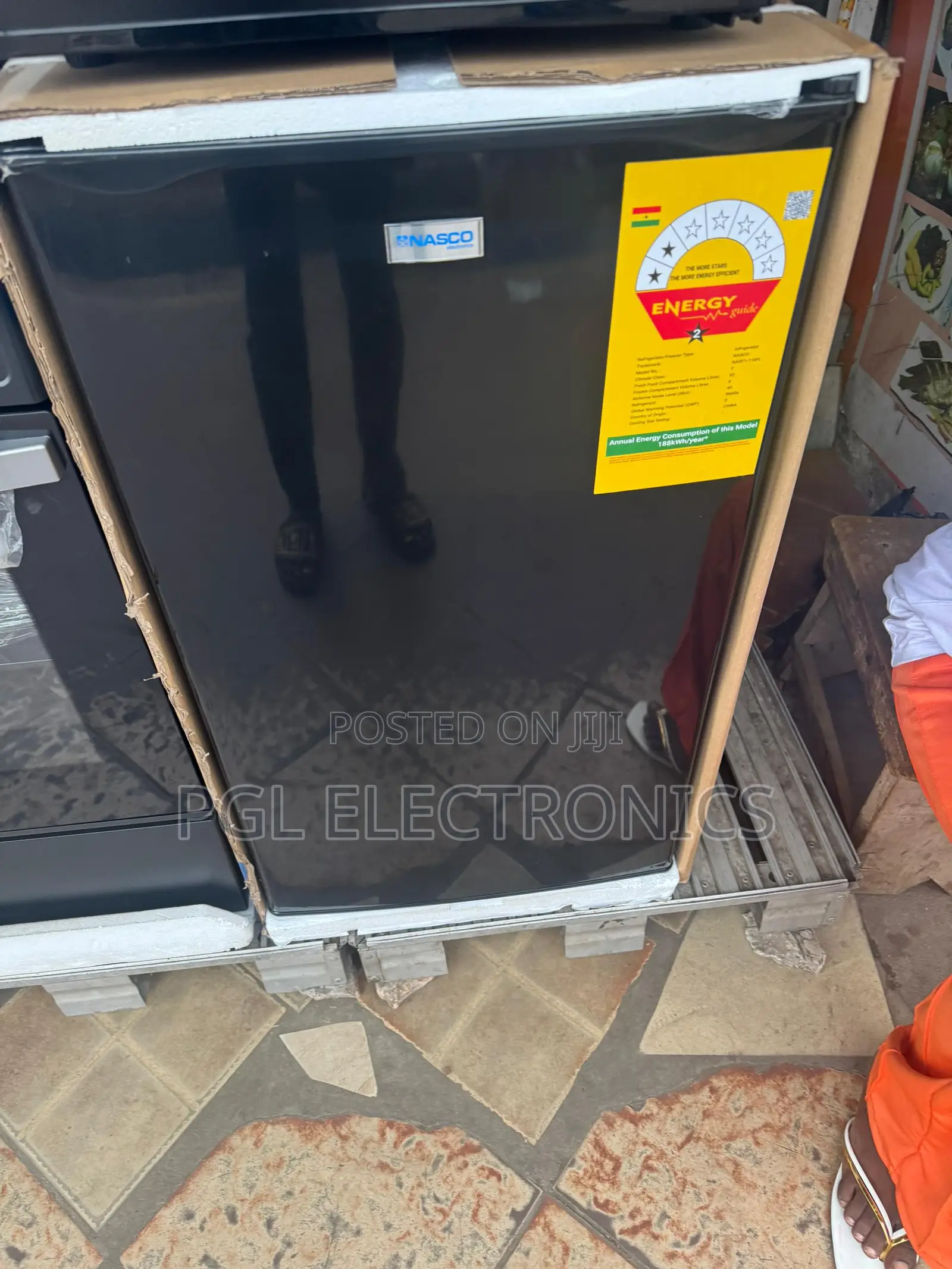 Nasco 92ltr Table Top Black Refrigerator-Nasf1-110fl-B