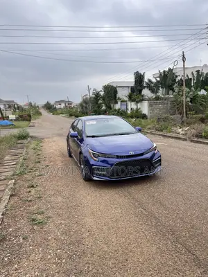 Toyota Corolla XSE 2024 Blue