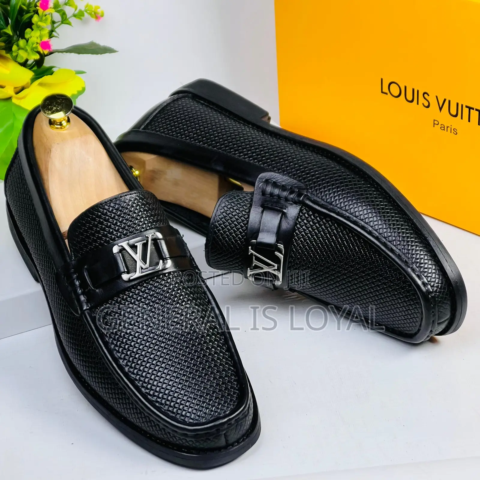 Louis Vuitton Men Leather Black Loafers