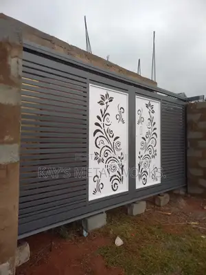 Modern Galvanized Sliding Gate – Strong Durable