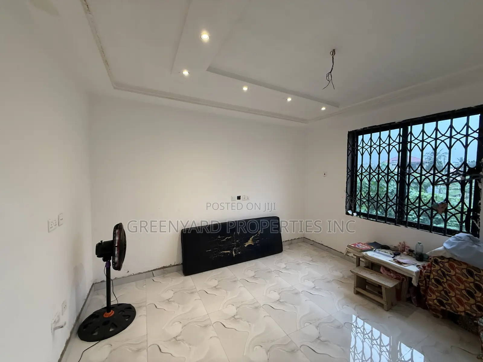 4bdrm Mansion in Mayera, Pokuase for sale