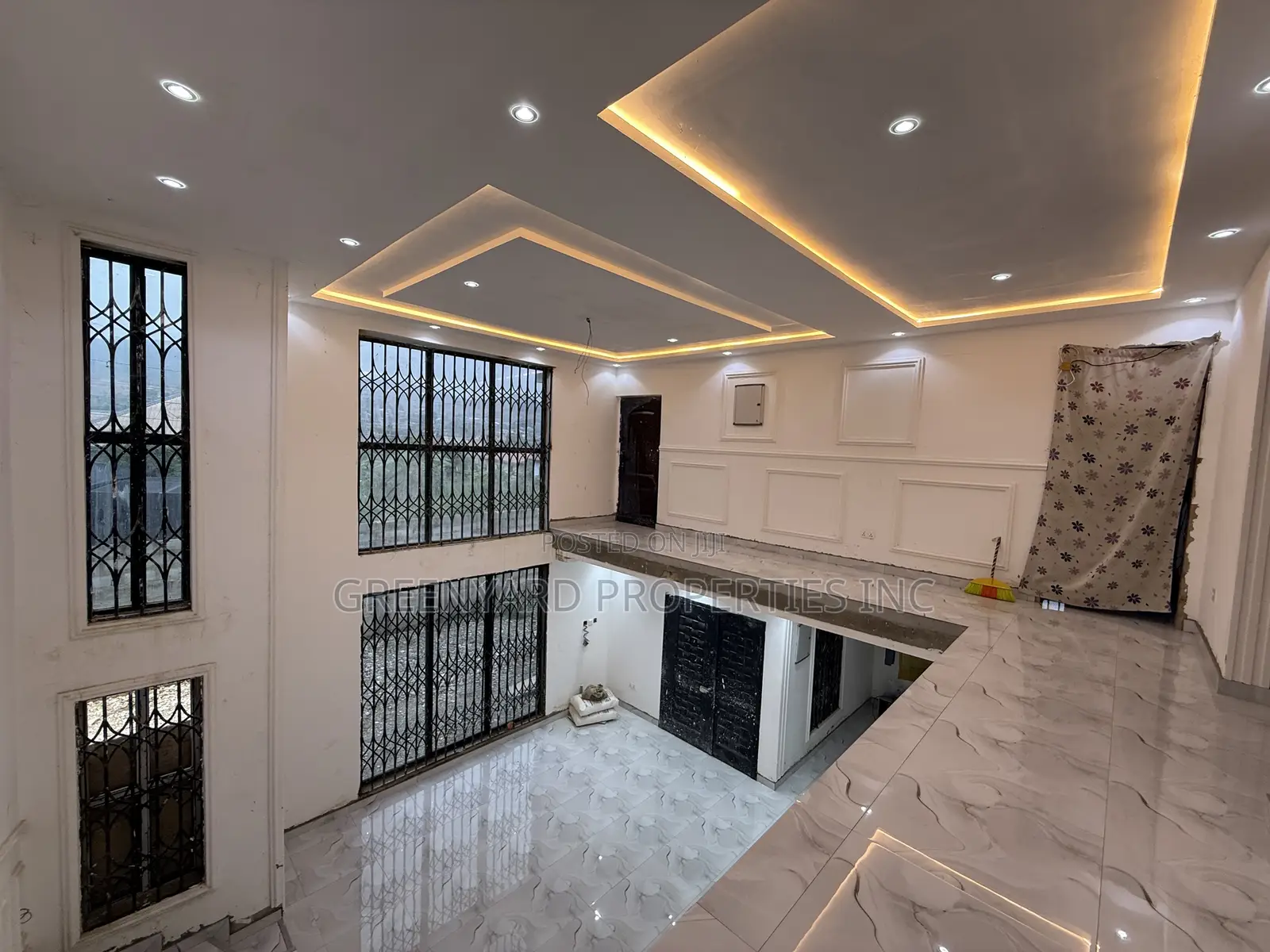 4bdrm Mansion in Mayera, Pokuase for sale